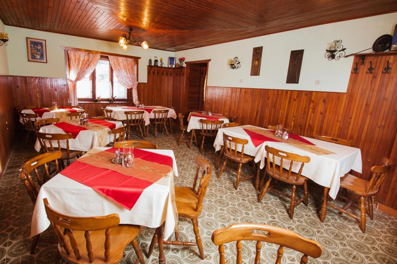Guesthouse & Restaurant Brisar 1898 Grahovo ob Baci Exterior photo